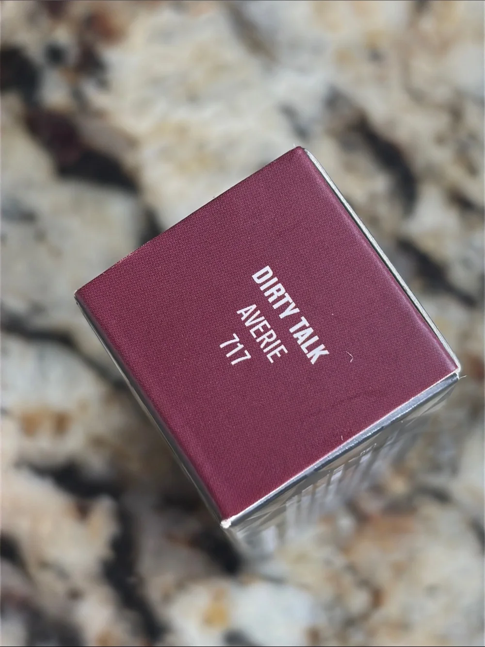 ⚡️❄️Il Makiage Averie Dirty Talk Lipstick